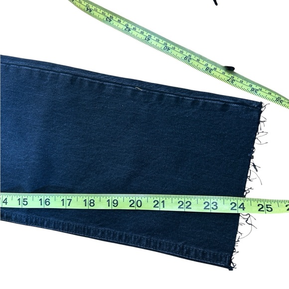 GAP NWT Black Cheeky Straight Leg High Waist Denim Jeans size 26P, 26 petite - Picture 9 of 9